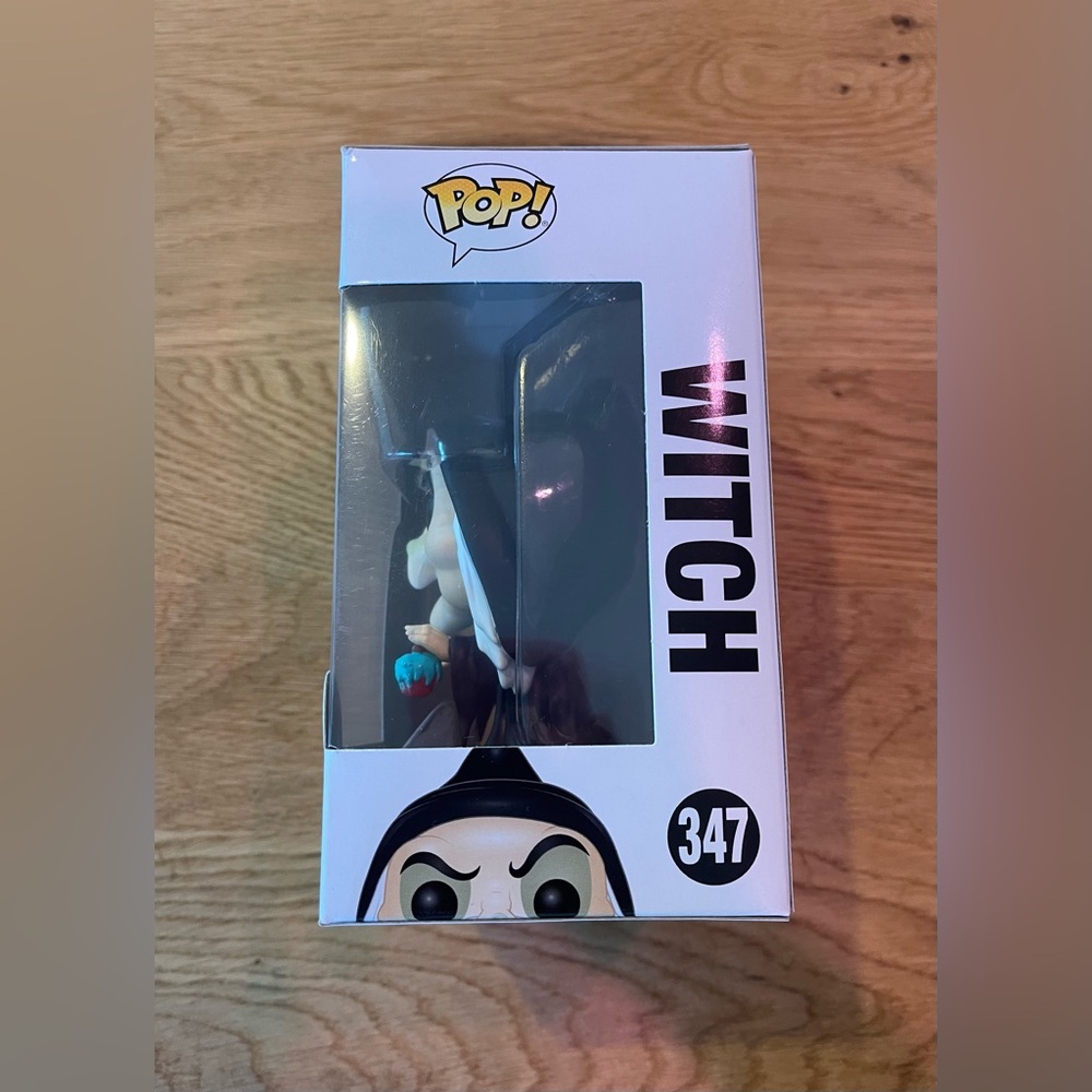 Funko POP Disney Witch 347 - Picture 2 of 6